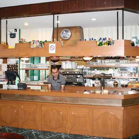 Hotel Le Saint Germain 2* Flers (Orne)