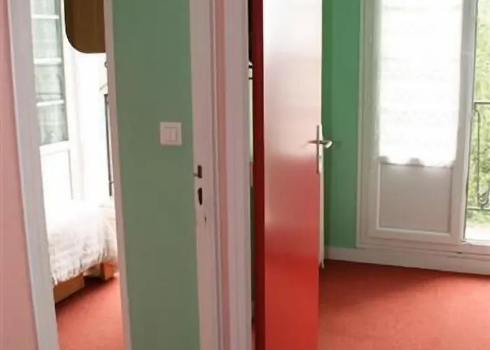 Le Saint Germain Hotel 2*